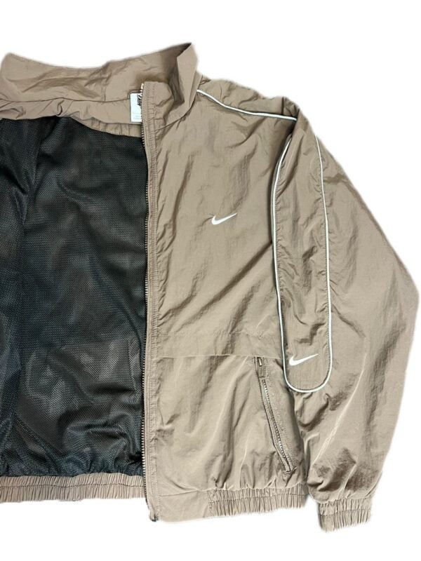 Jaqueta Nike Solo Swoosh - Imagem 12