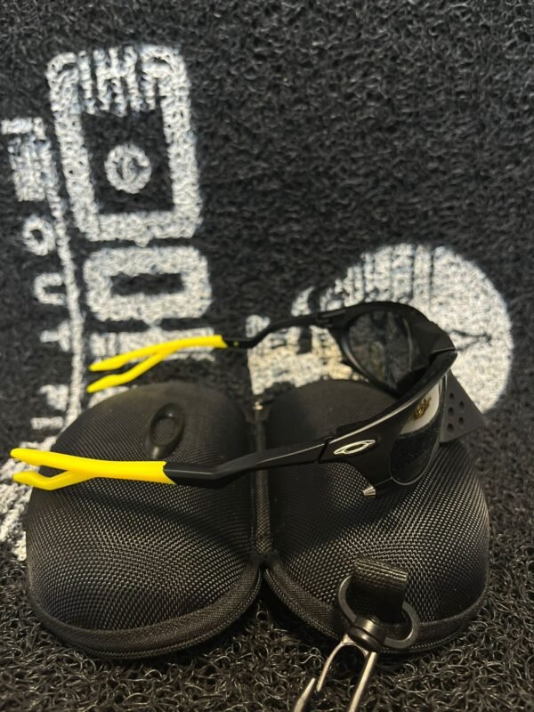 Oakley Plantaris - Imagem 6